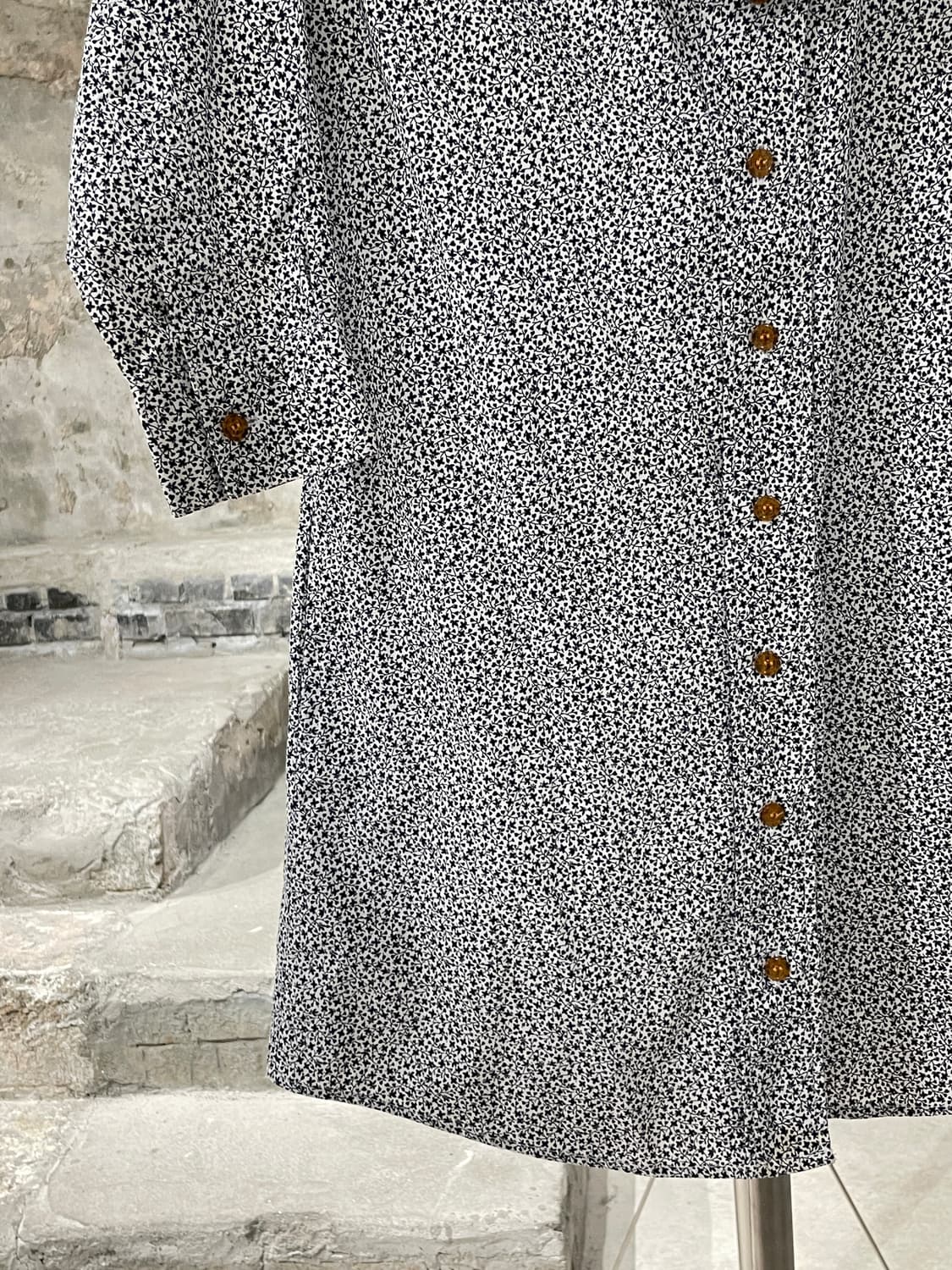 비비안 웨스트우드 레드라벨 플로랄 orb 로고 미니 원피스 상품이미지4