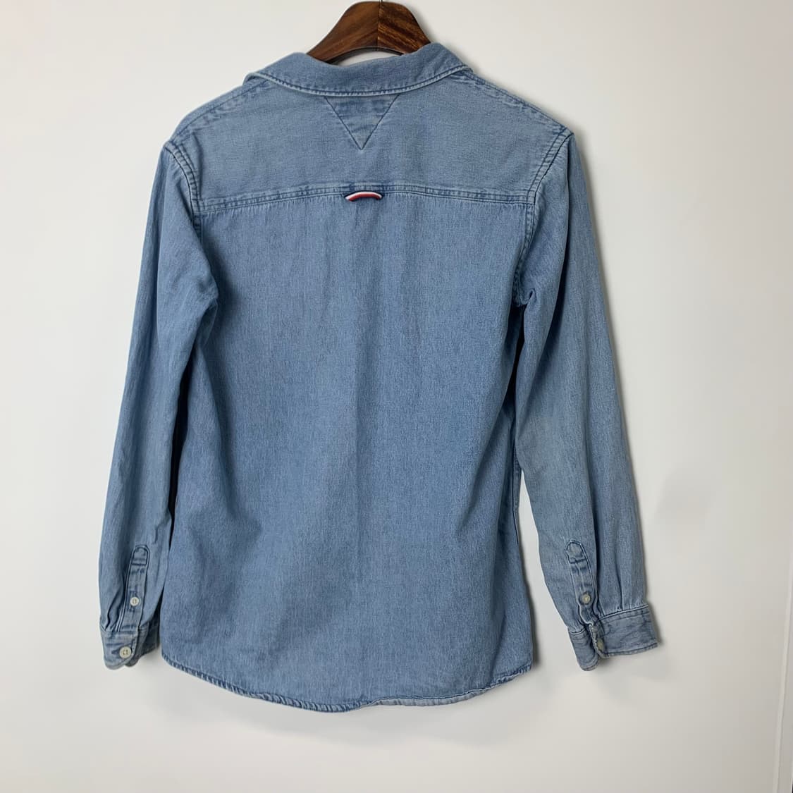 타미힐피거 포켓 데님 셔츠 상품이미지3