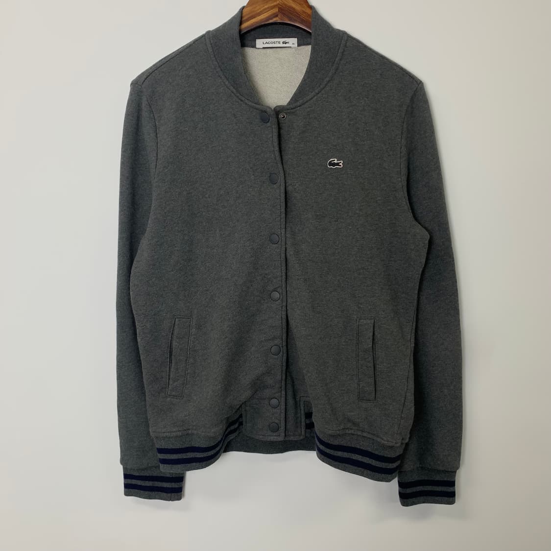 라코스테 자수로고 그레이 코튼 바시티 자켓 상품이미지2