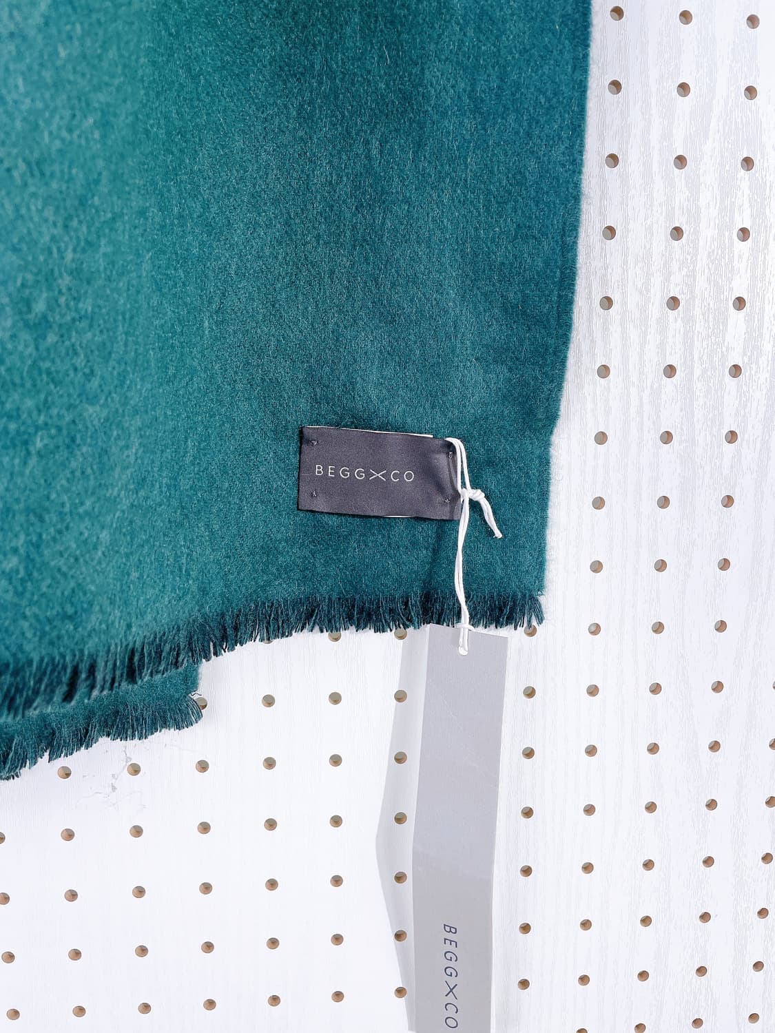 (정품/새상품) 베그앤코 공용 캐시미어100 내츄럴 머플러 그린 상품이미지3