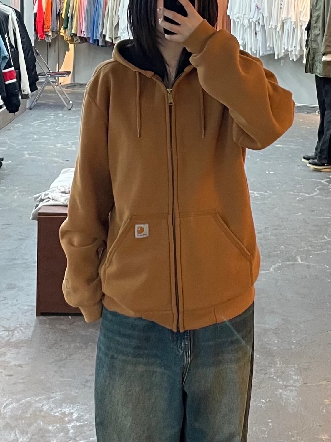 칼하트 브라운 포켓로고 후드집업 H1450 상품이미지1