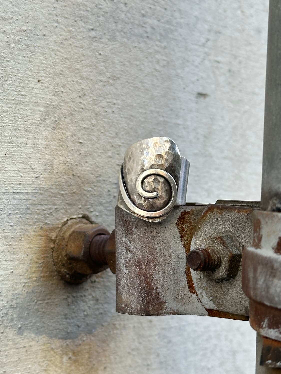 Handcrafted Karen Silver Hammered Ring🌀 상품이미지1