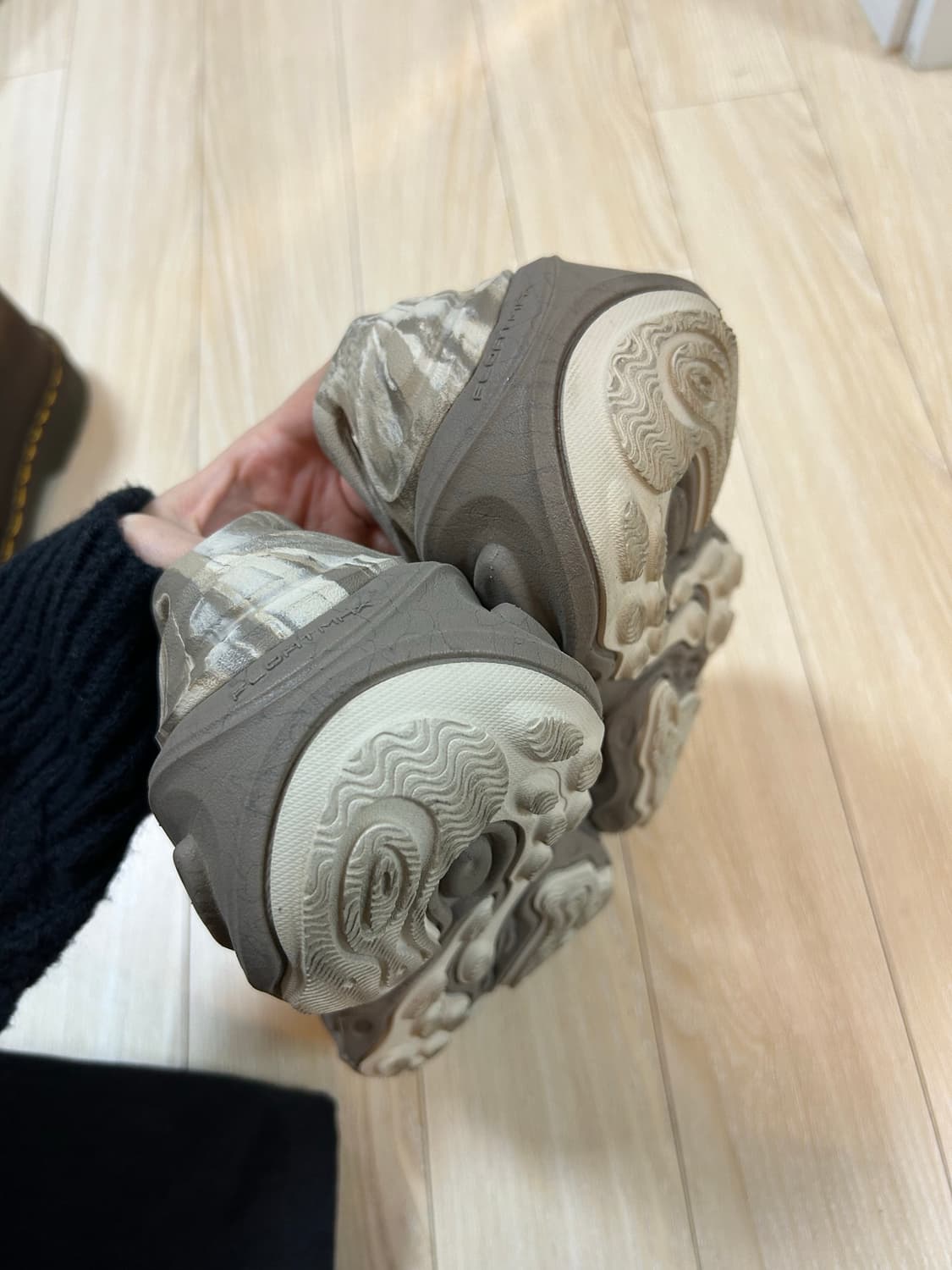 머렐 하이드로 넥스트 젠 240 / HYDRO NEXT GEN MOC_S 상품이미지3