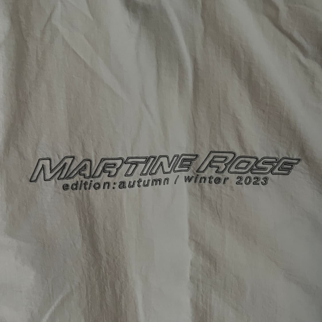 마틴로즈 aw23 sports pullover 상품이미지3
