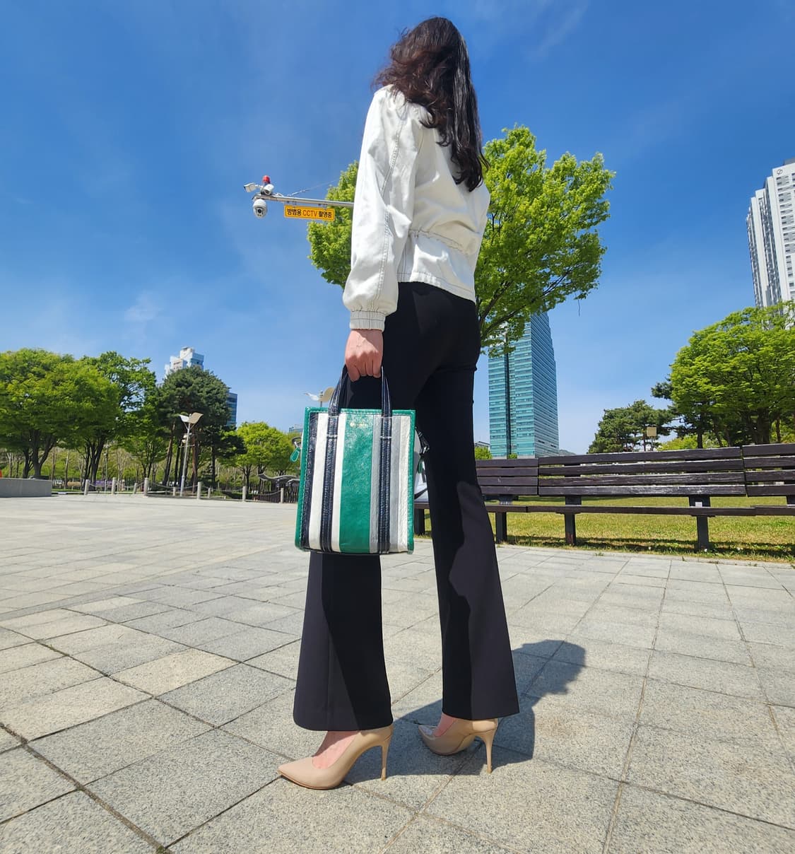 발렌시아가 바자 토트백 상품이미지1