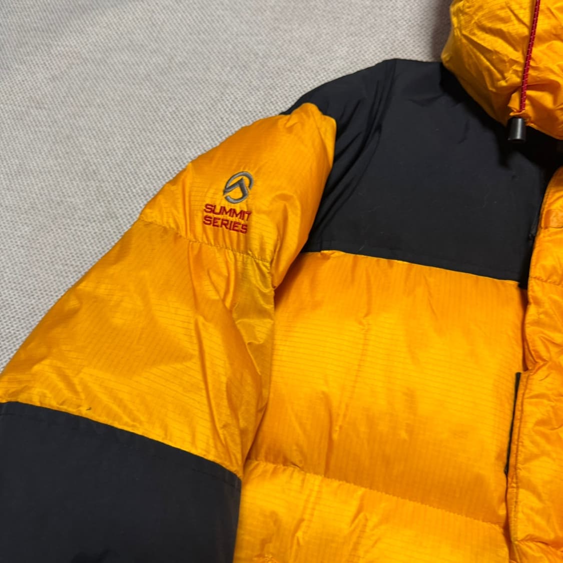 노스페이스 써밋시리즈 700 구스다운 패딩 상품이미지2