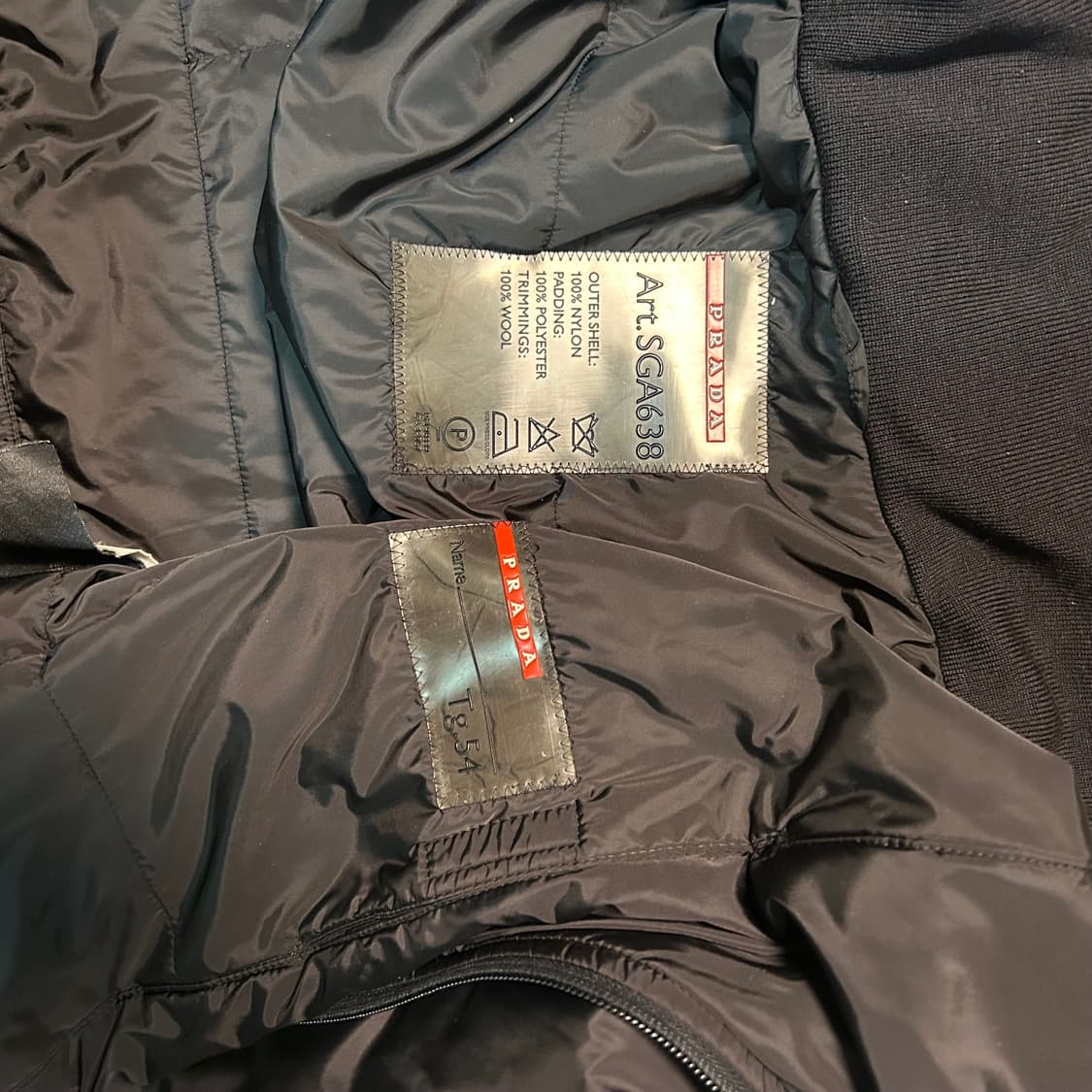 [L] 프라다 스포츠 나일론 패디드 자켓 상품이미지4