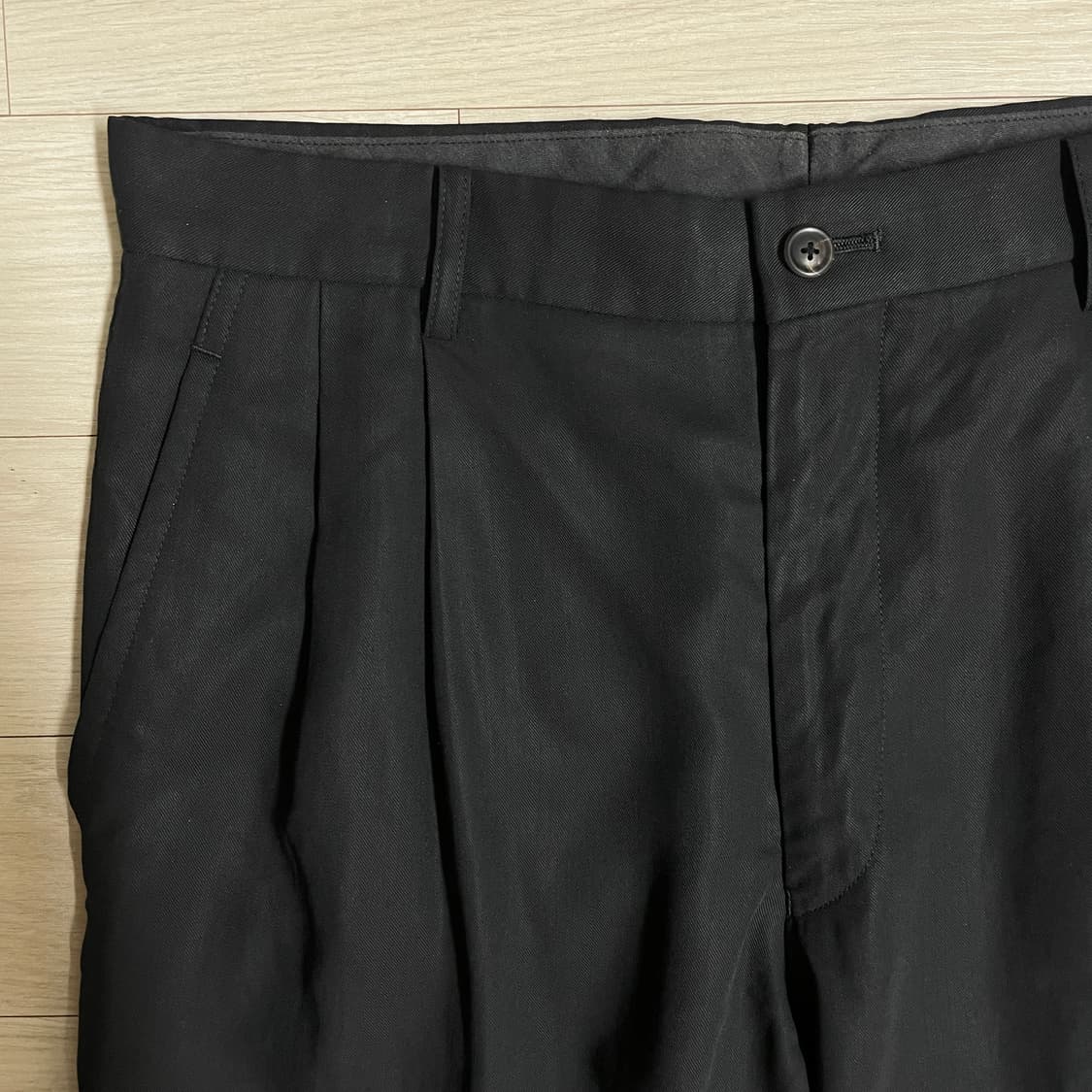 Issey miyake 이세이 미야케 투턱 와이드 슬랙스 팬츠 상품이미지3