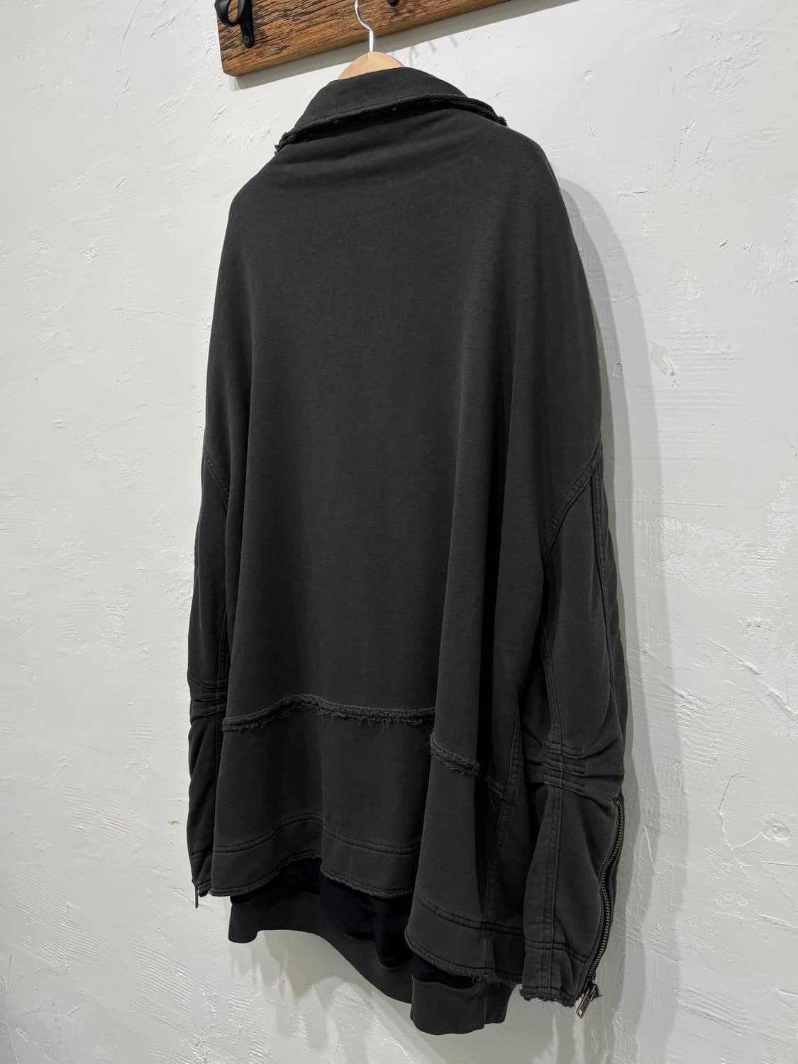 Haider Ackermann 하이더아커만 차콜 오버 집업 상품이미지5