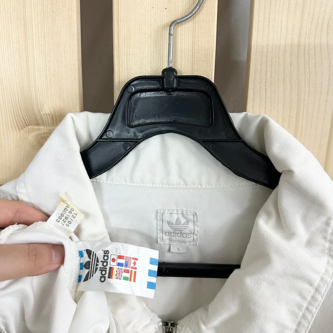 (L) 아디다스 화이트 반집업 맨투맨 상품이미지4
