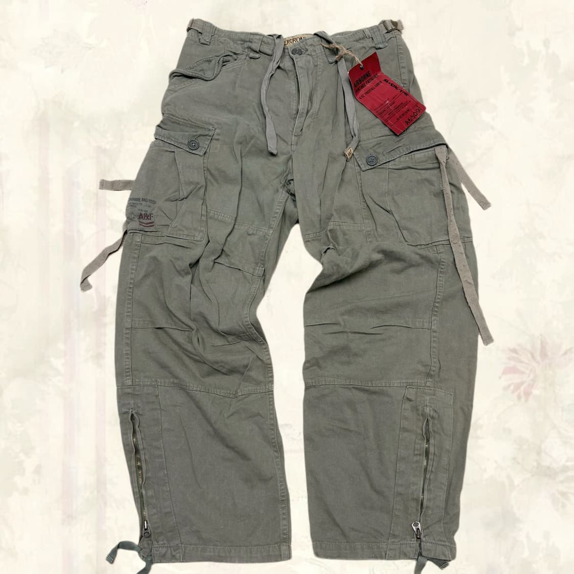 Abercrombie 아베크롬비 레이어드 핀턱 연한 카키 카고팬츠 상품이미지1