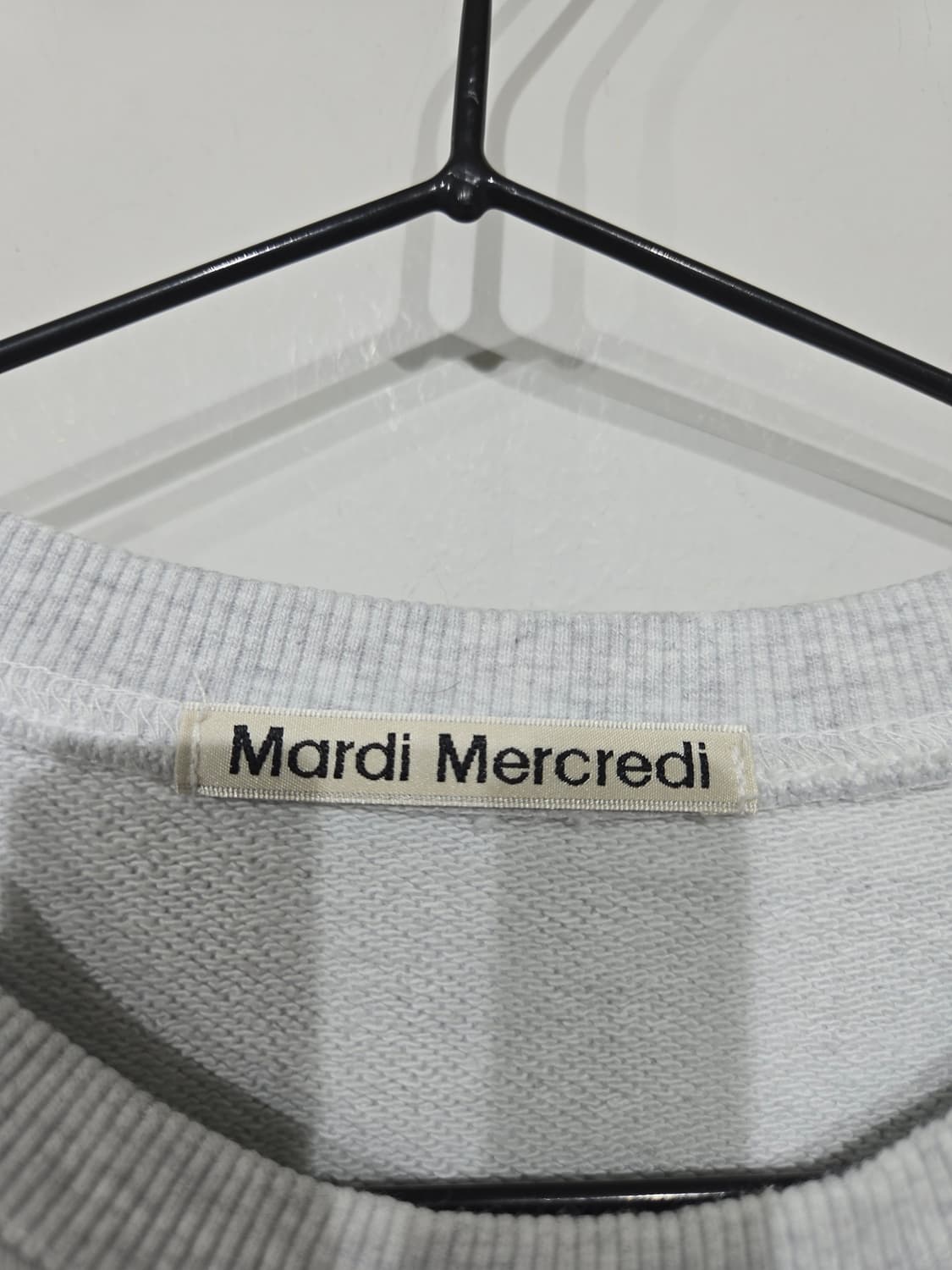 마르디 메크르디 맨투맨 그레이 퍼플 상품이미지5