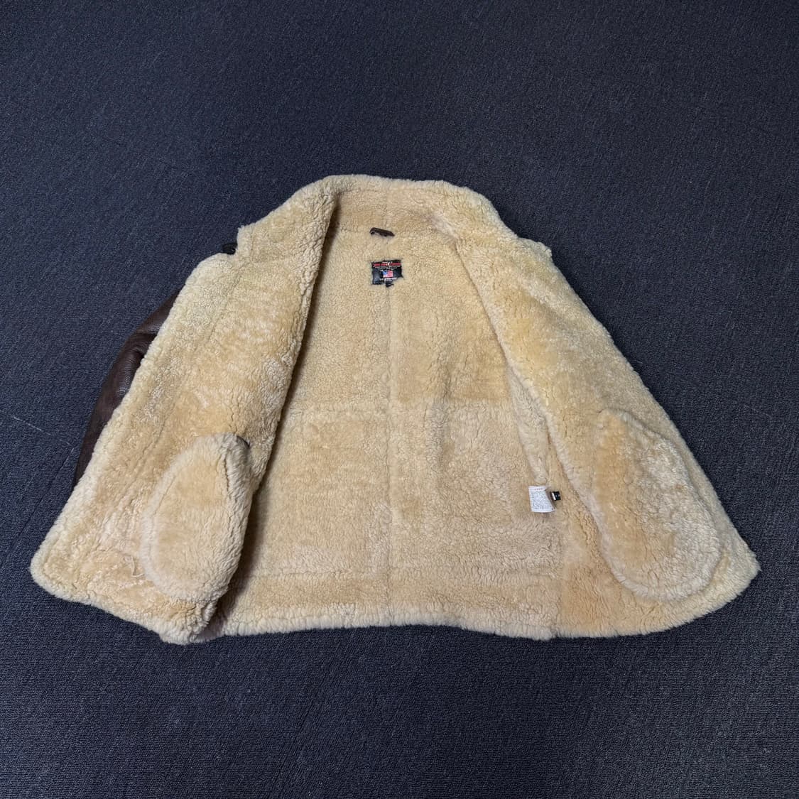 Wind Armor B-3 미군 쉽스킨 무스탕  상품이미지5