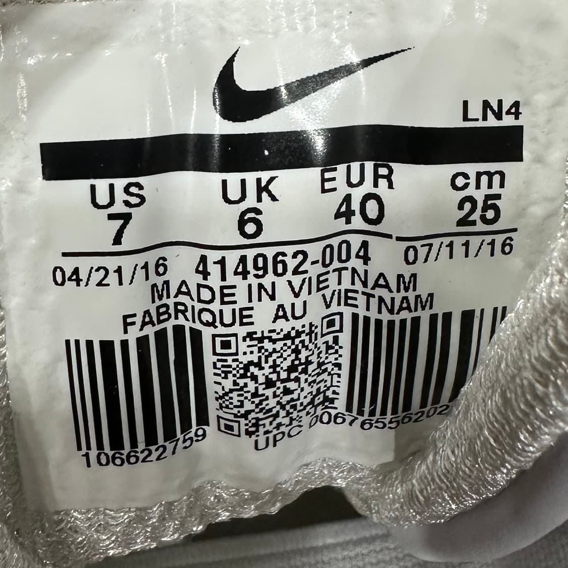 250) 나이키 운동화 남여공용 신발 에어 모어 업템포 흰빨 상품이미지10