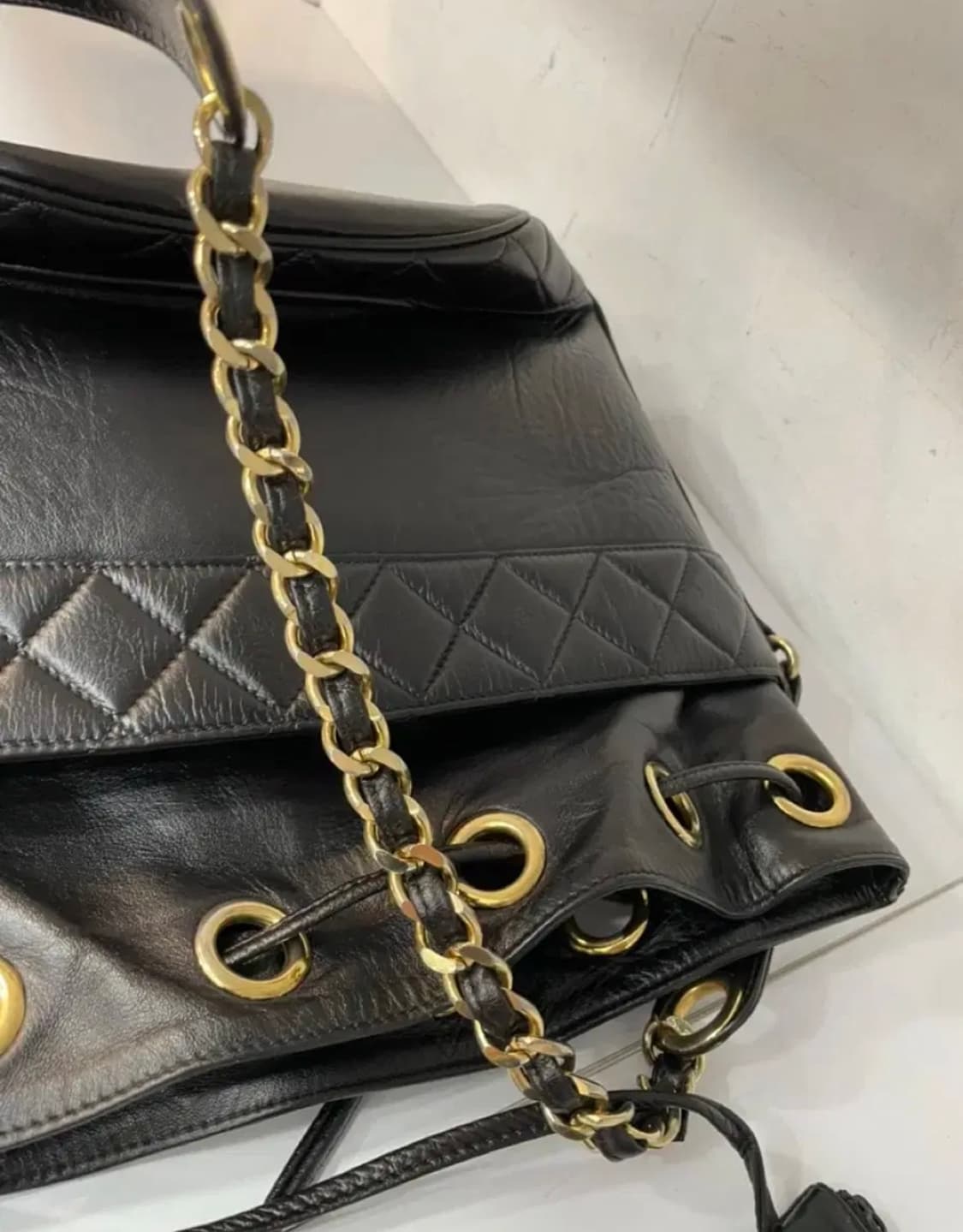 (빈티지) 샤넬 금장 램스킨 빅CC 버킷 크로스백 상품이미지7