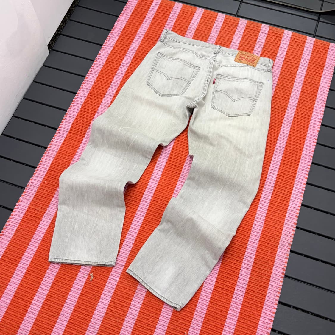 리바이스 501 스톤워싱 그레이 데님 (32) 상품이미지1