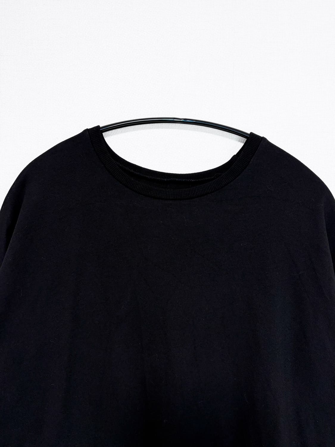 Frill Hem Sweatshirt - Black 상품이미지5