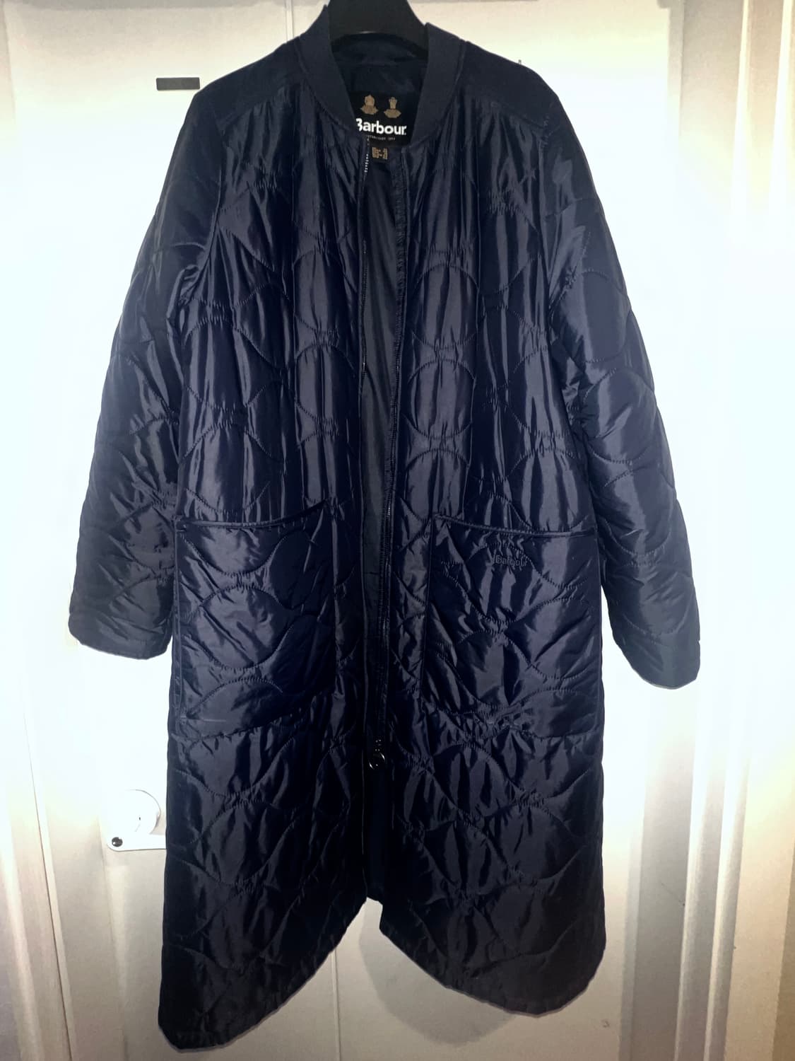 바버 퀄팅 네이비 코트 상품이미지1