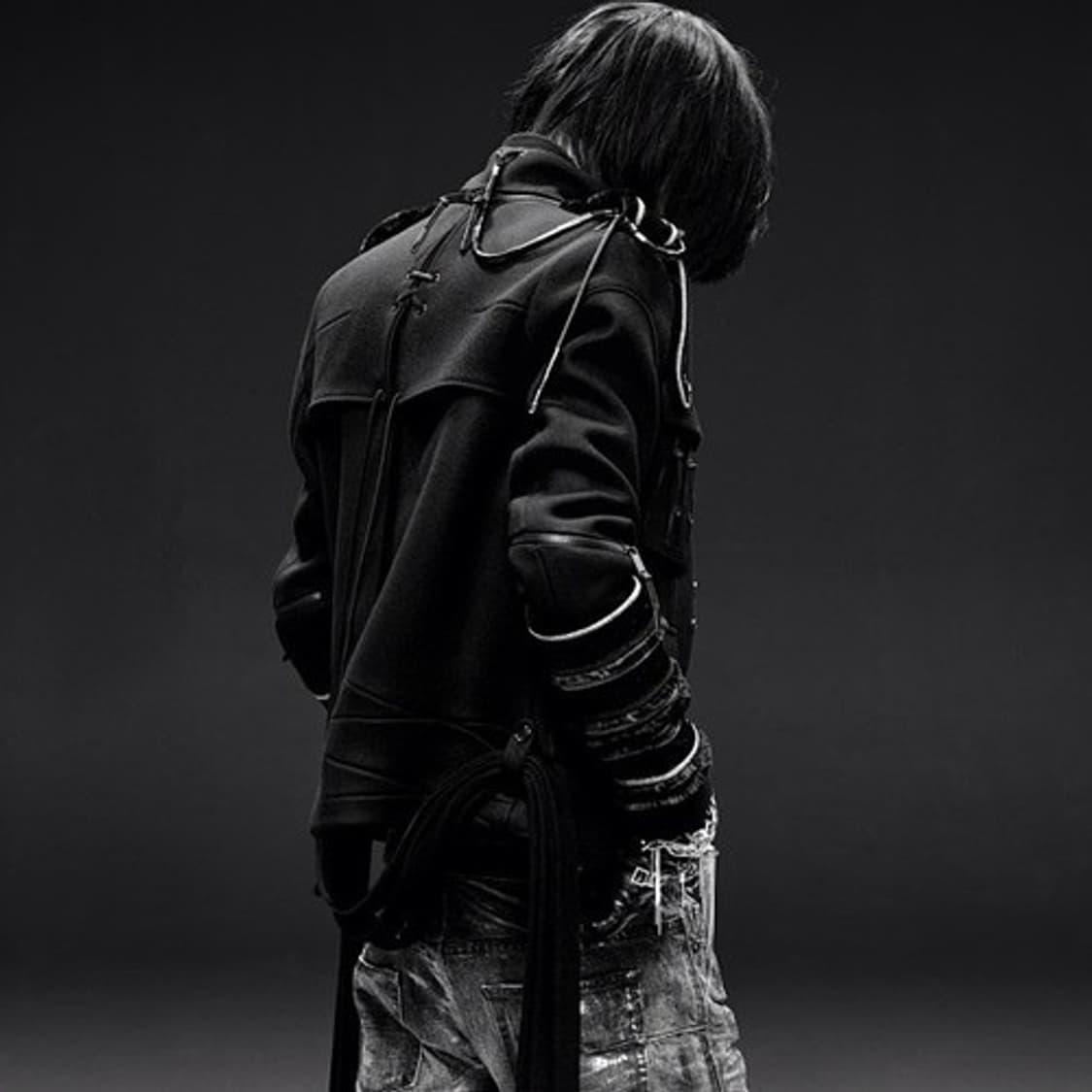 디올옴므 aw03 블랙왁스코팅진 og luster 상품이미지1