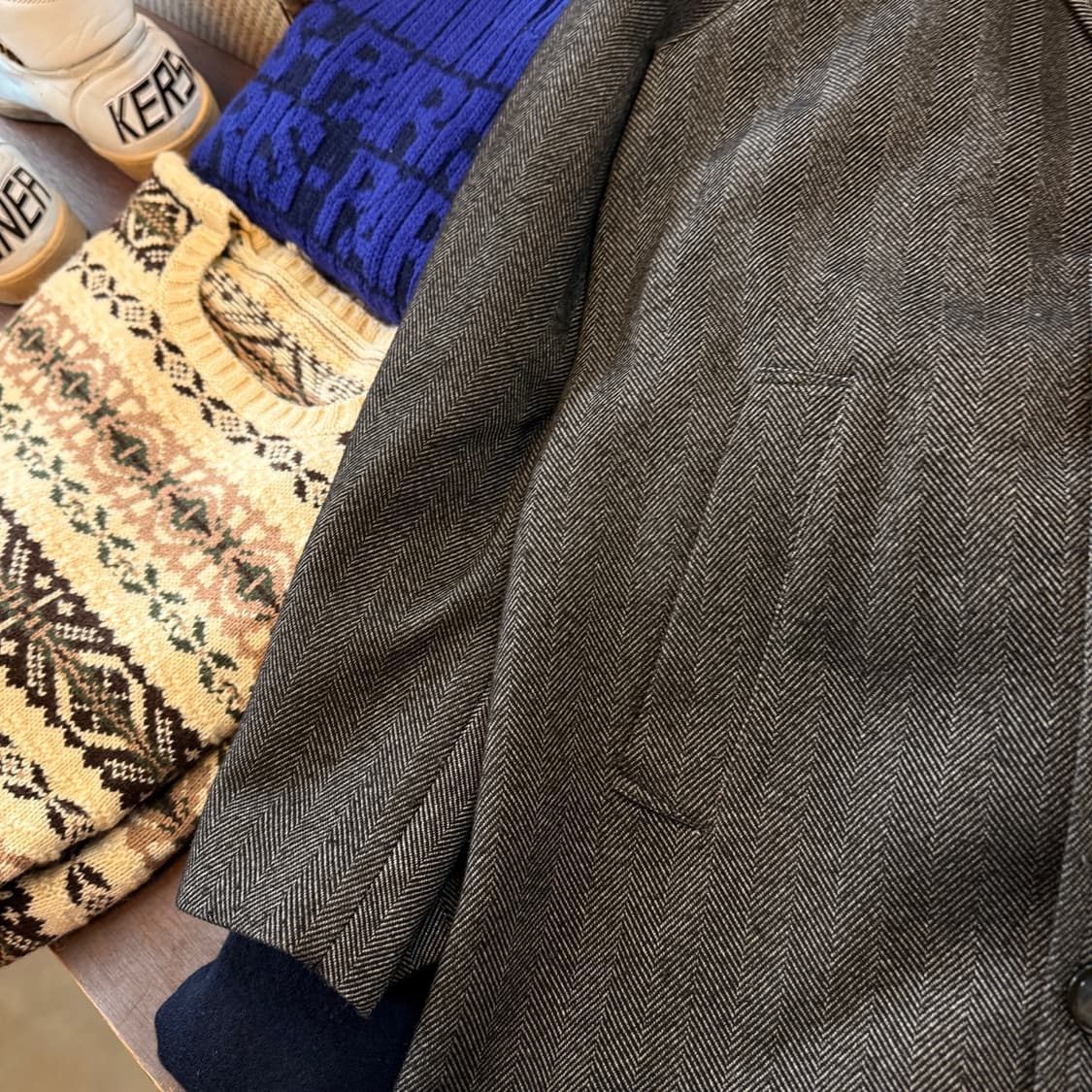 TAUPE 헤링본  싱글 브레스트 수티앵 칼라 오버코트 상품이미지3