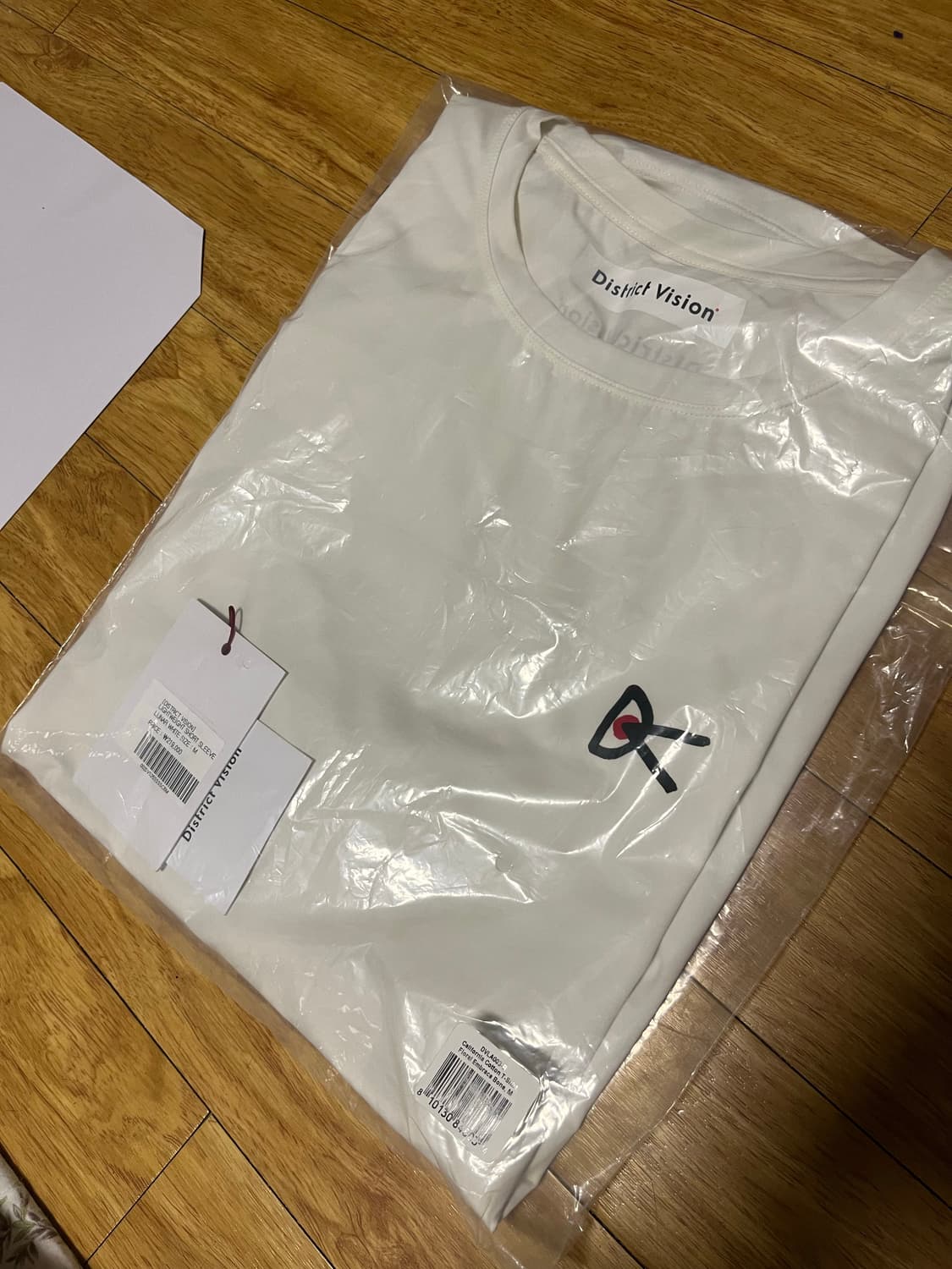 디스트릭트비전 라이트웨이트 티 루나화이트 M 상품이미지3