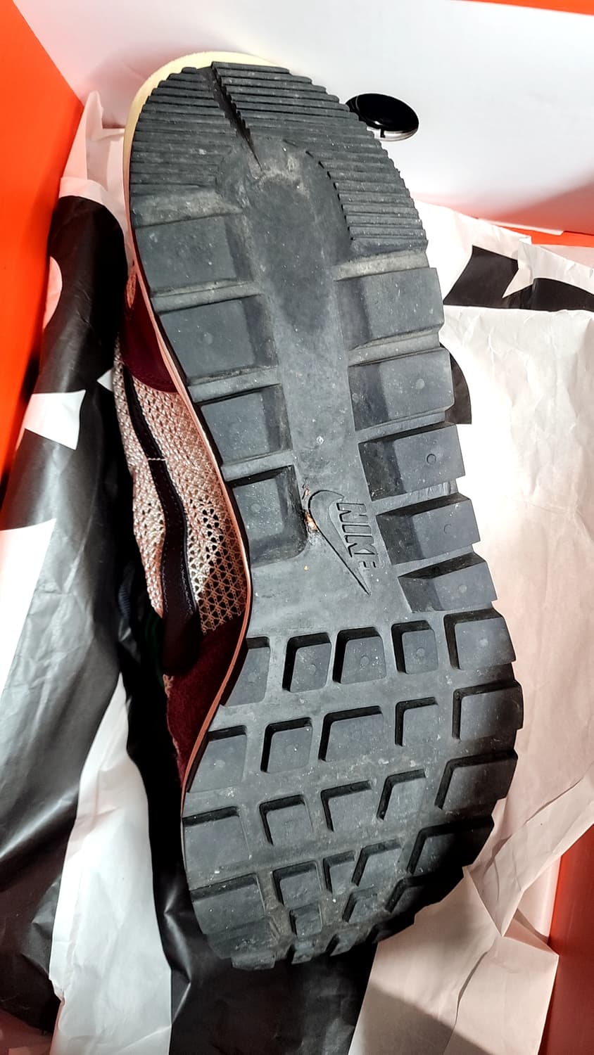 나이키 사카이 베이퍼와플 빌런레드 280 상품이미지7