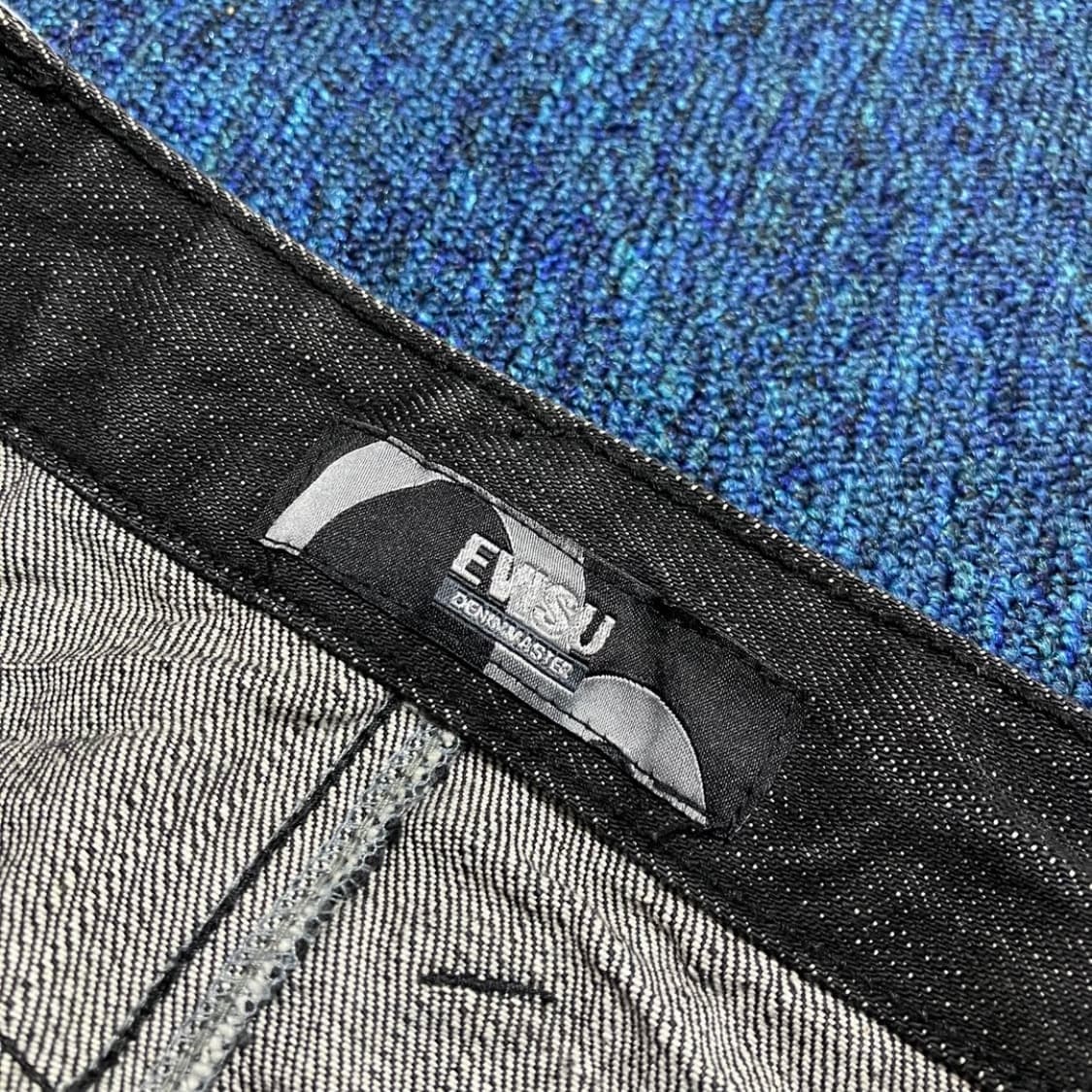 에비수 큐빅 흑정 스커트 상품이미지7