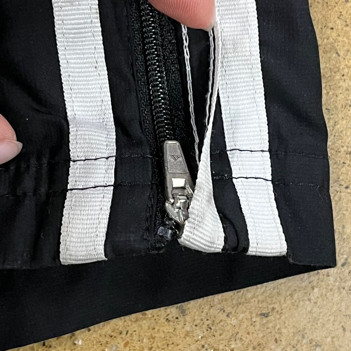 [정품/100] 아디다스 삼선 블랙 트레이닝 바지 b14 상품이미지5