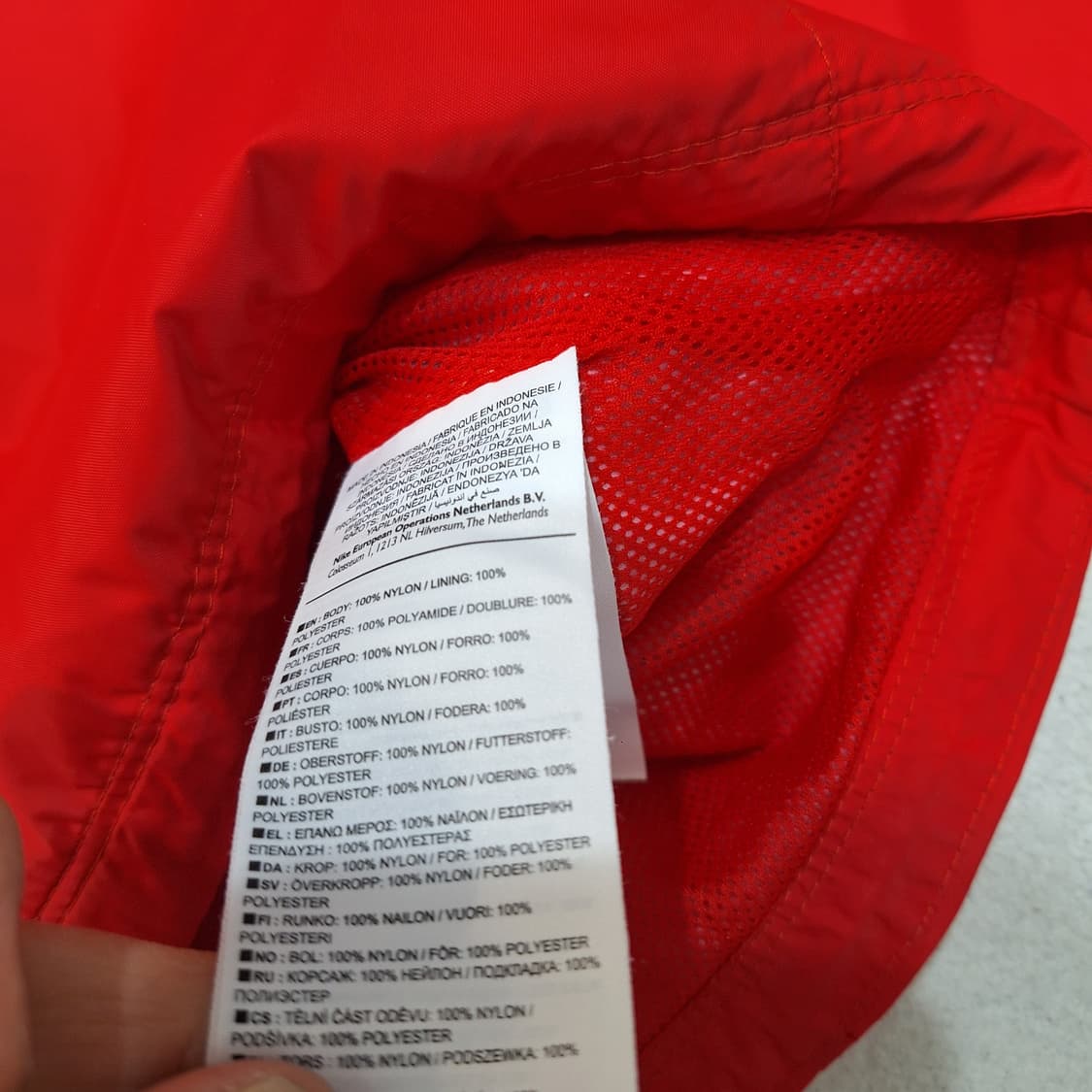 나이키  스우시바람막이M 상품이미지4