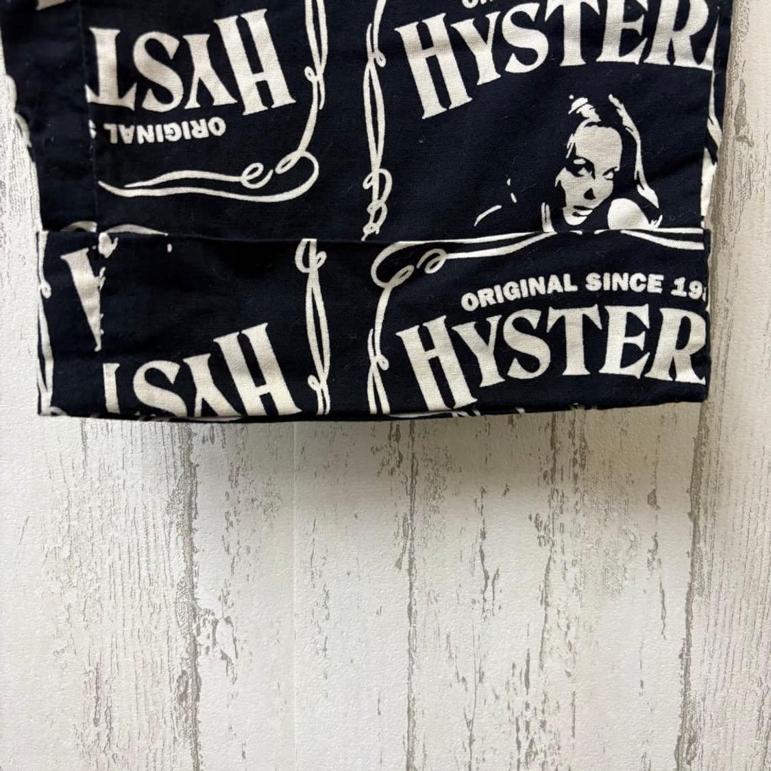 히스테릭 글래머 위스키 라벨 로고 팬츠 상품이미지5