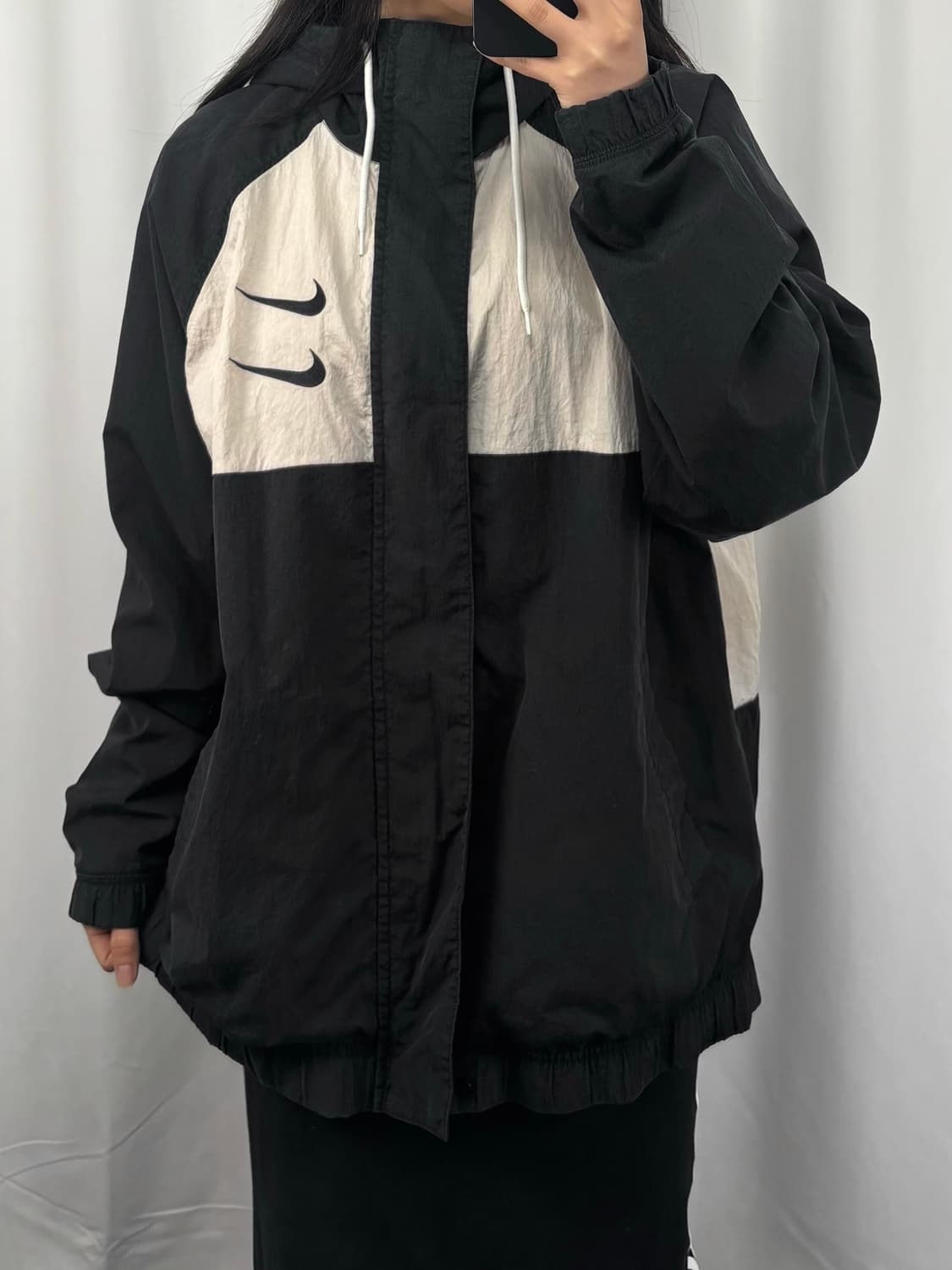 나이키 더블 스우시 우븐 바람막이 자켓 상품이미지3