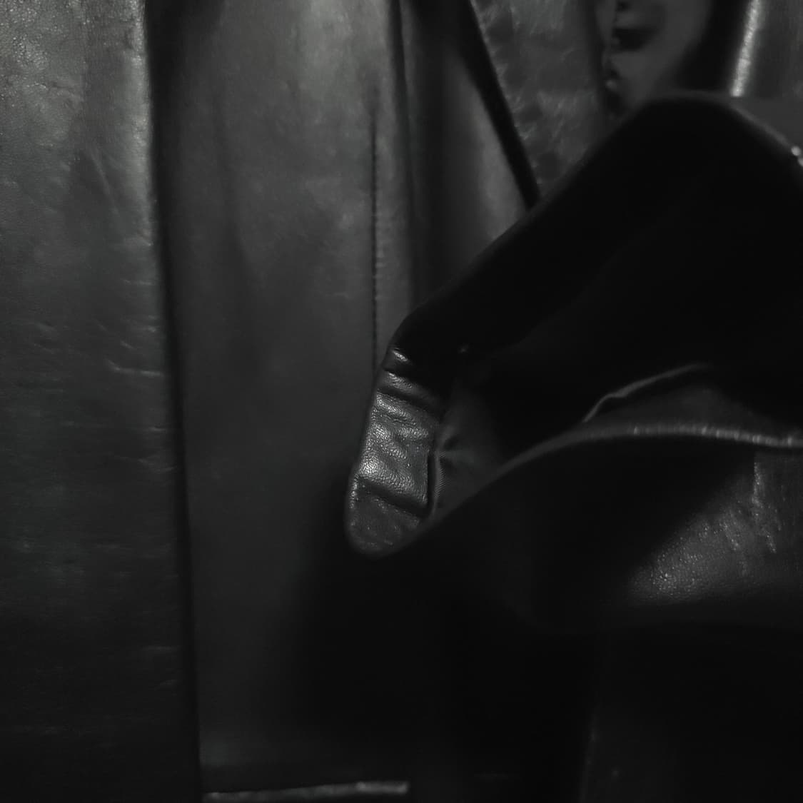 송지오 옴므 블랙 양가죽 자켓 XL(105) 출시가 60만원이상 상품이미지6