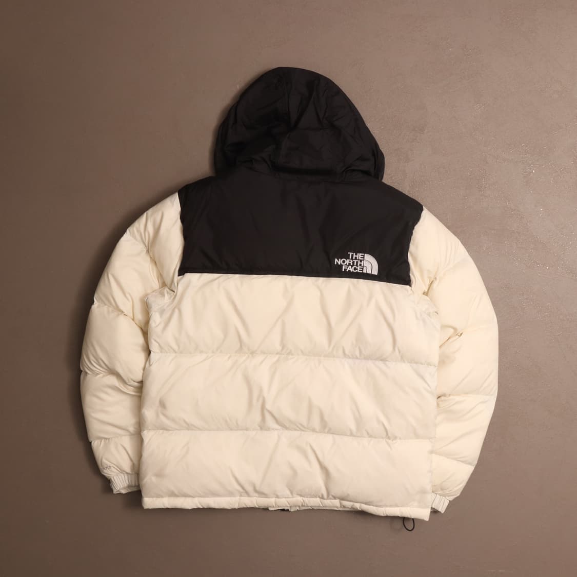 노스페이스 해외판 눕시 700 숏패딩 A1870 상품이미지7