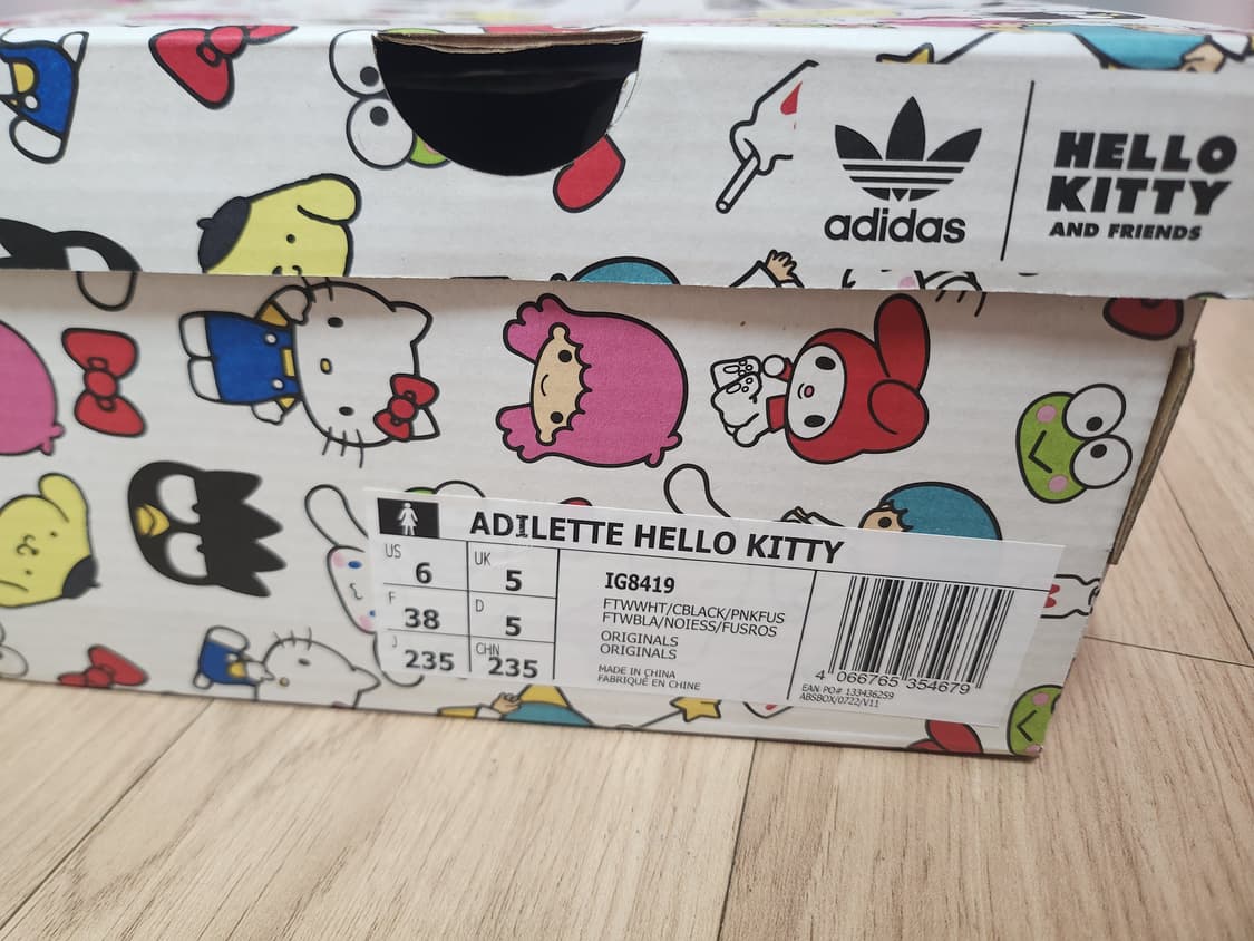 아디다스 헬로키티 슬리퍼 235 상품이미지5