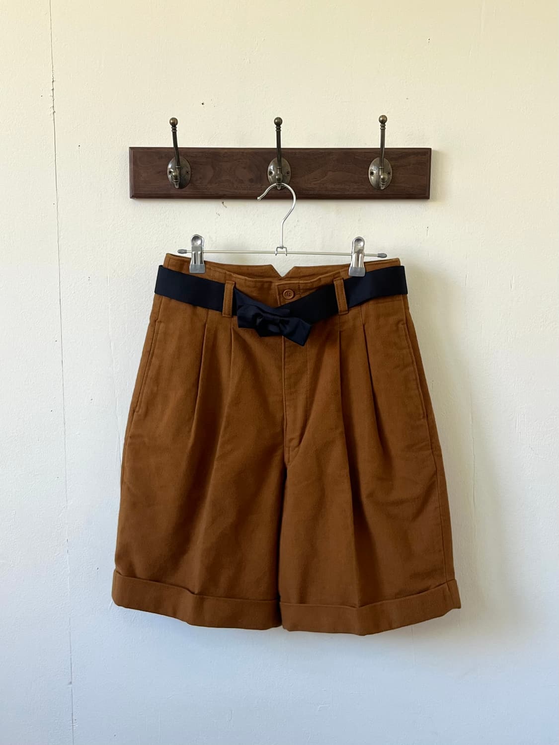 Simplicitg 핀턱 카멜 울 팬츠  상품이미지1