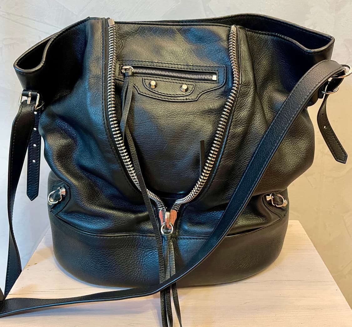 발렌시아가Balenciaga 파피에르 바이커 버킷백 블랙 상품이미지9