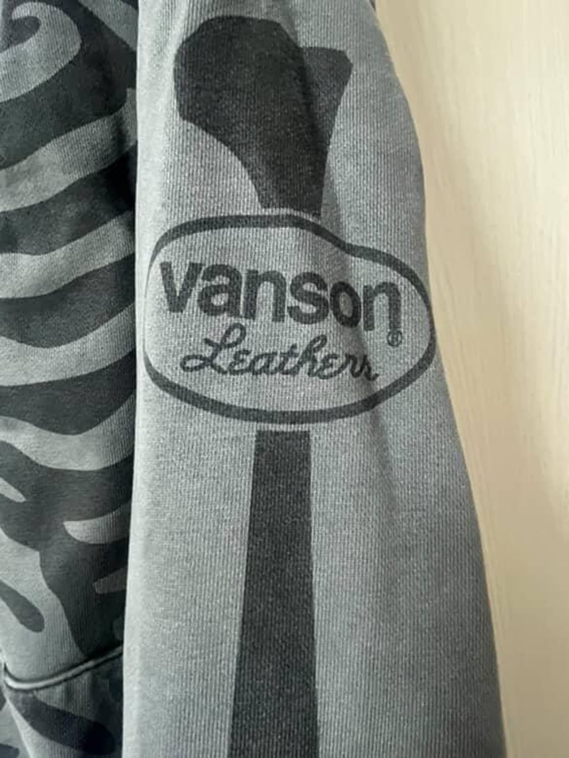 벤슨 레더 본 후드집업 상품이미지2