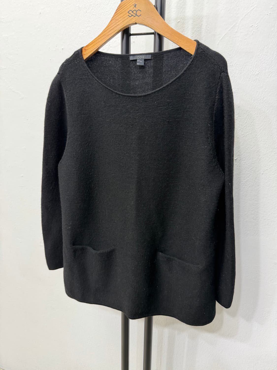정품) COS 코스 여성 블랙 니트 M 상품이미지3