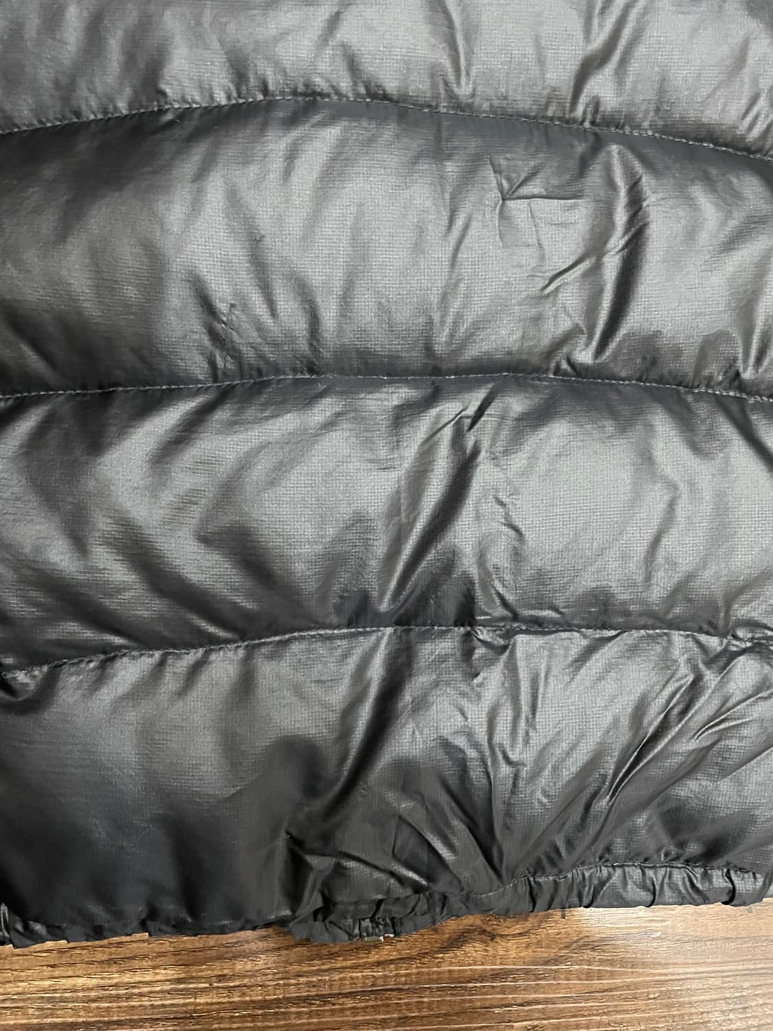 노스페이스 아콘카구아 써밋 다운 패딩조끼 베스트 블랙 상품이미지10