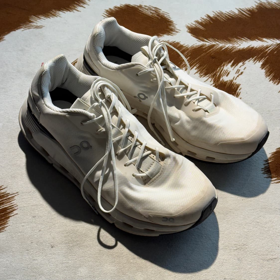 온러닝 클라우드 노바 폼 화이트 이클립스 (275) 상품이미지2