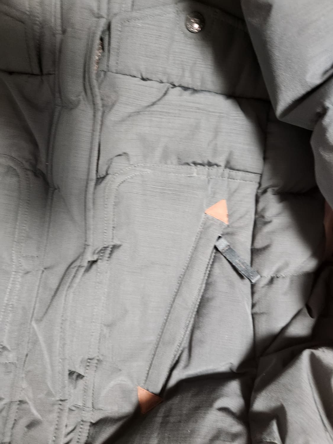 K2 여성 롱패딩 90사이즈 판매합니다. 풍성한 퍼가 달려있고. 1월 1 상품이미지3