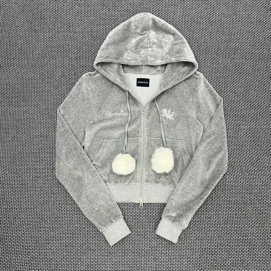 지제뮤지엄 벨벳 후드집업 상품이미지1