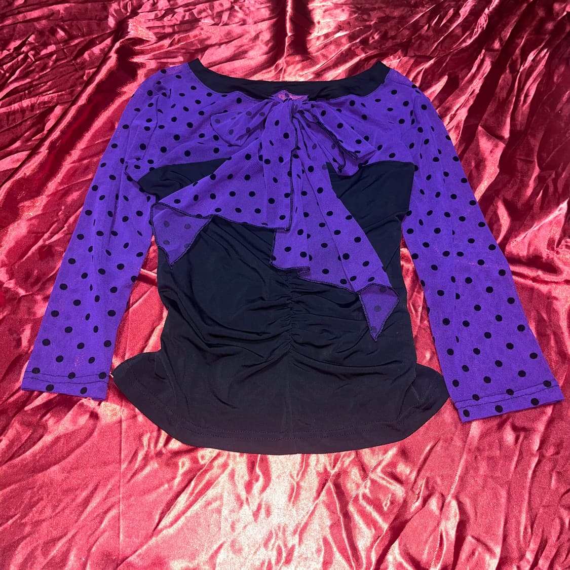 키치갸루 리본 도트 탑 상품이미지1