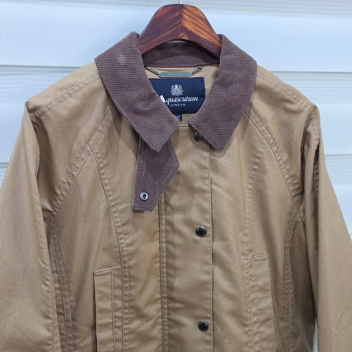 아쿠아스큐텀 코듀로이 카라 헌팅자켓- 우먼프리 상품이미지2