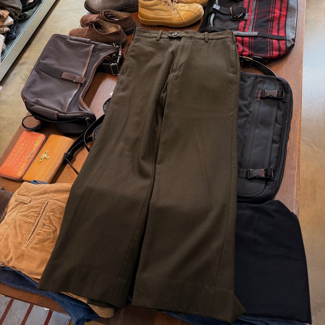 20AW 요크 울 플란넬 스트레이트 밑단 커팅 트라우저 32 33 상품이미지4