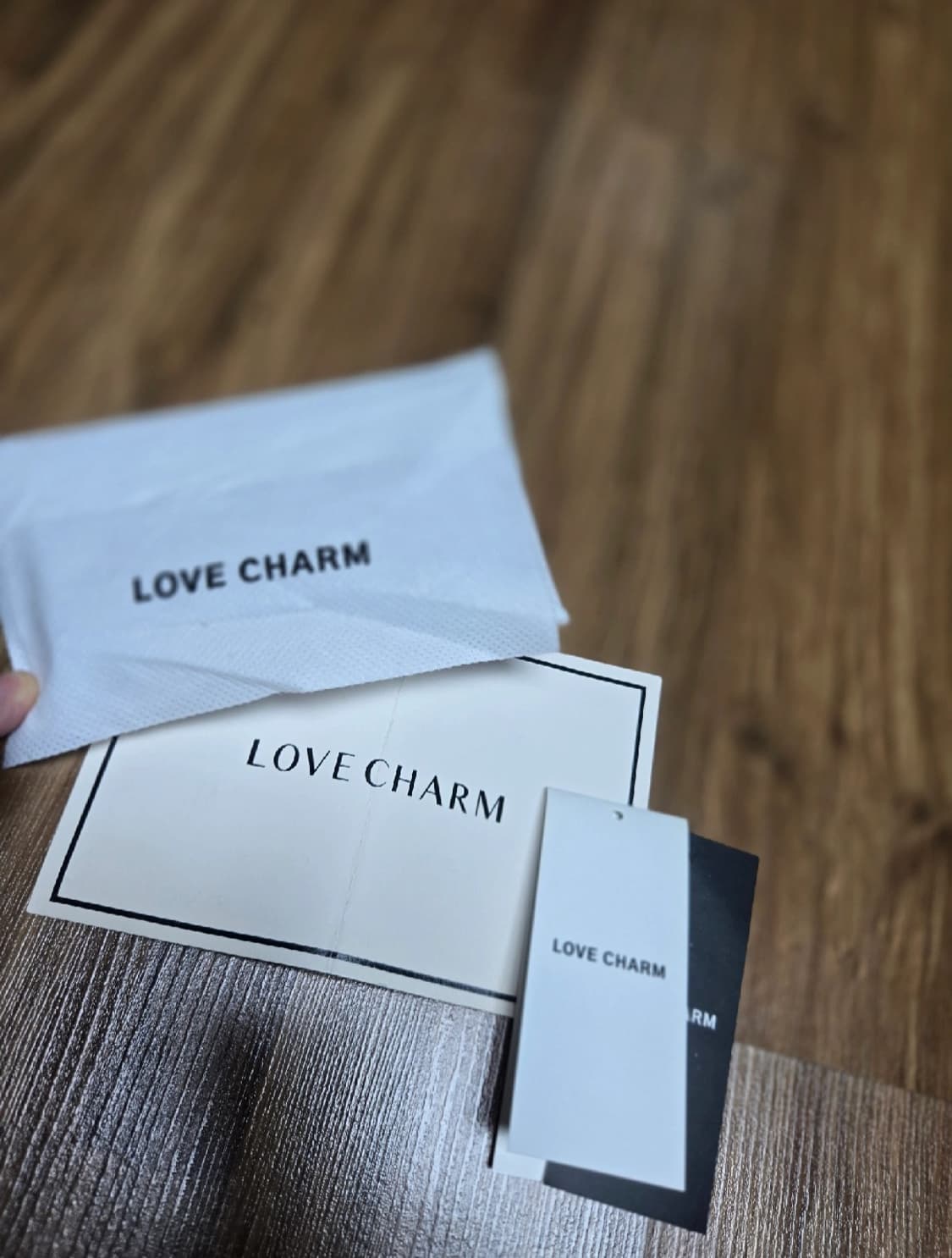 러브참 비키 체인 월렛백 - 자주색 [정품 미사용] 상품이미지4