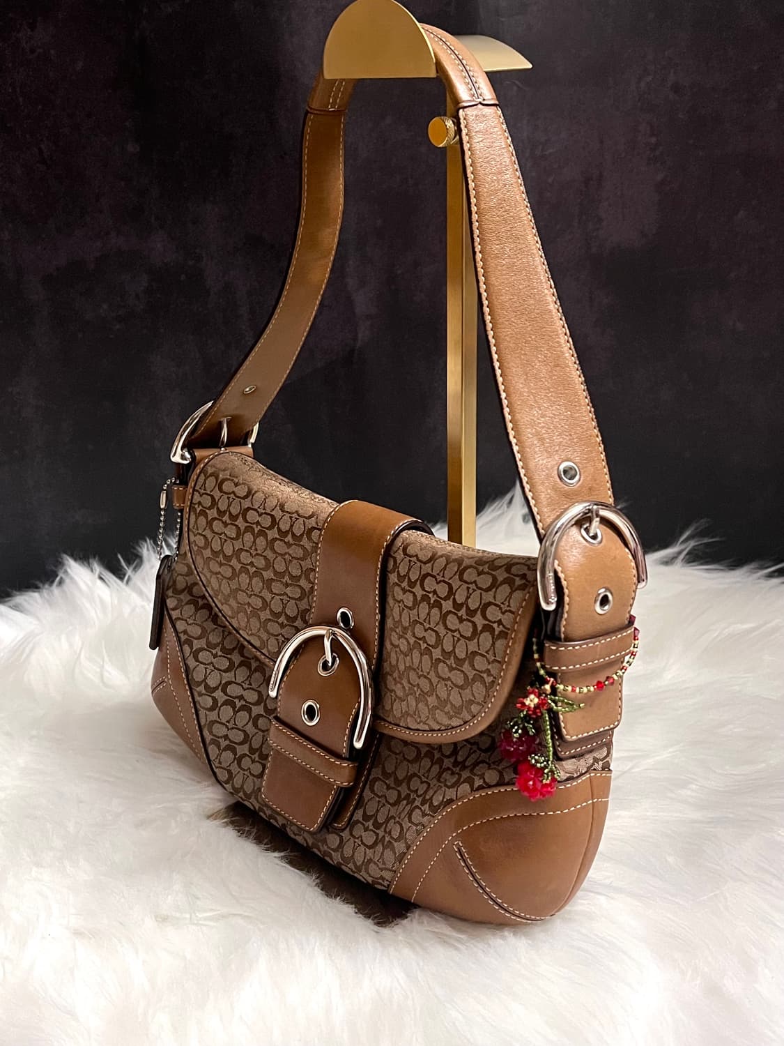 90s coach mini 시그니처 캔버스 탠 브라운 레더 소호 숄더백 상품이미지4