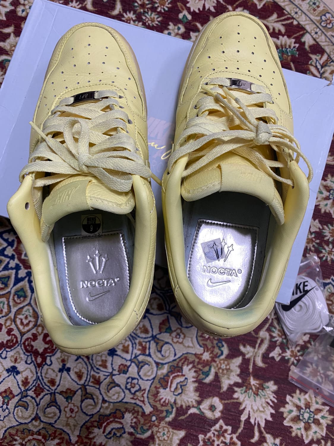 [270]나이키 x 드레이크 녹타 에어포스1 로우 SP 시트론 틴트 상품이미지6