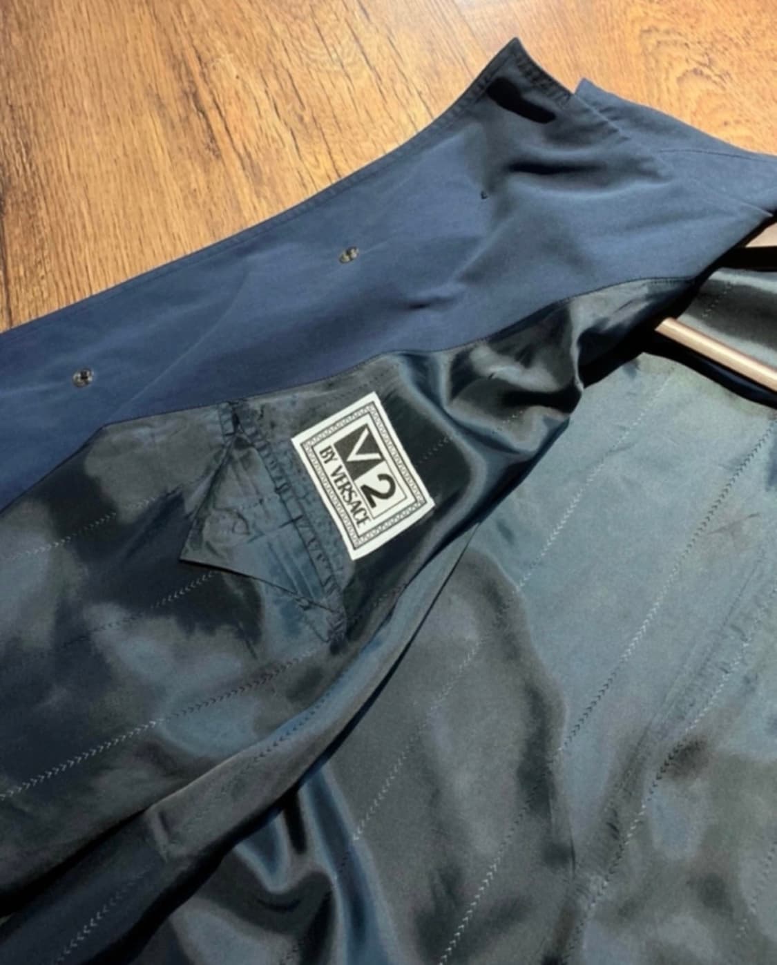 V2 BY VERSACE 베르사체 남성 롱 트렌치 코트 (네이비) 50  상품이미지2