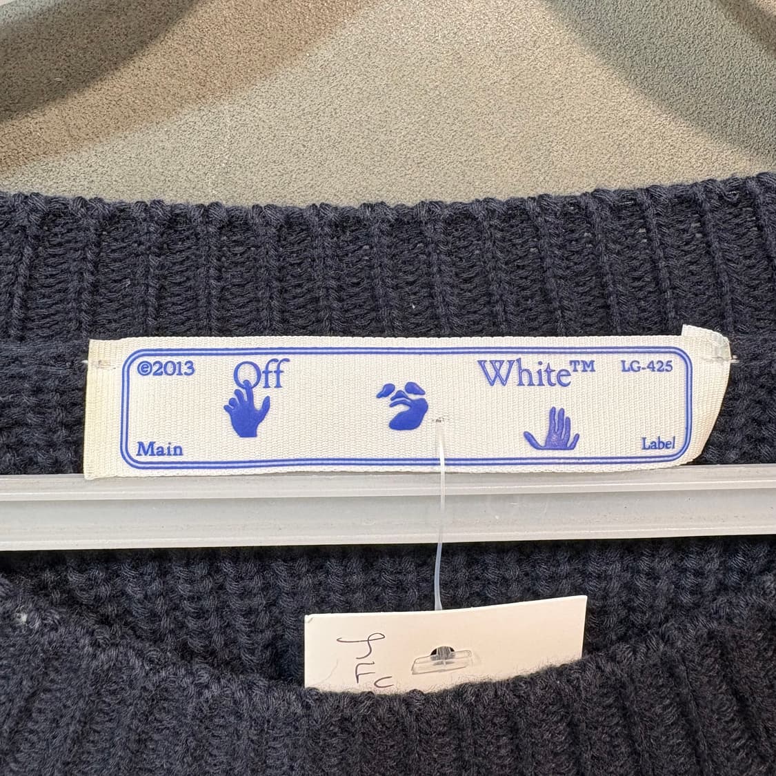[L] OFF-WHITE 오프화이트 크롭 니트  상품이미지4